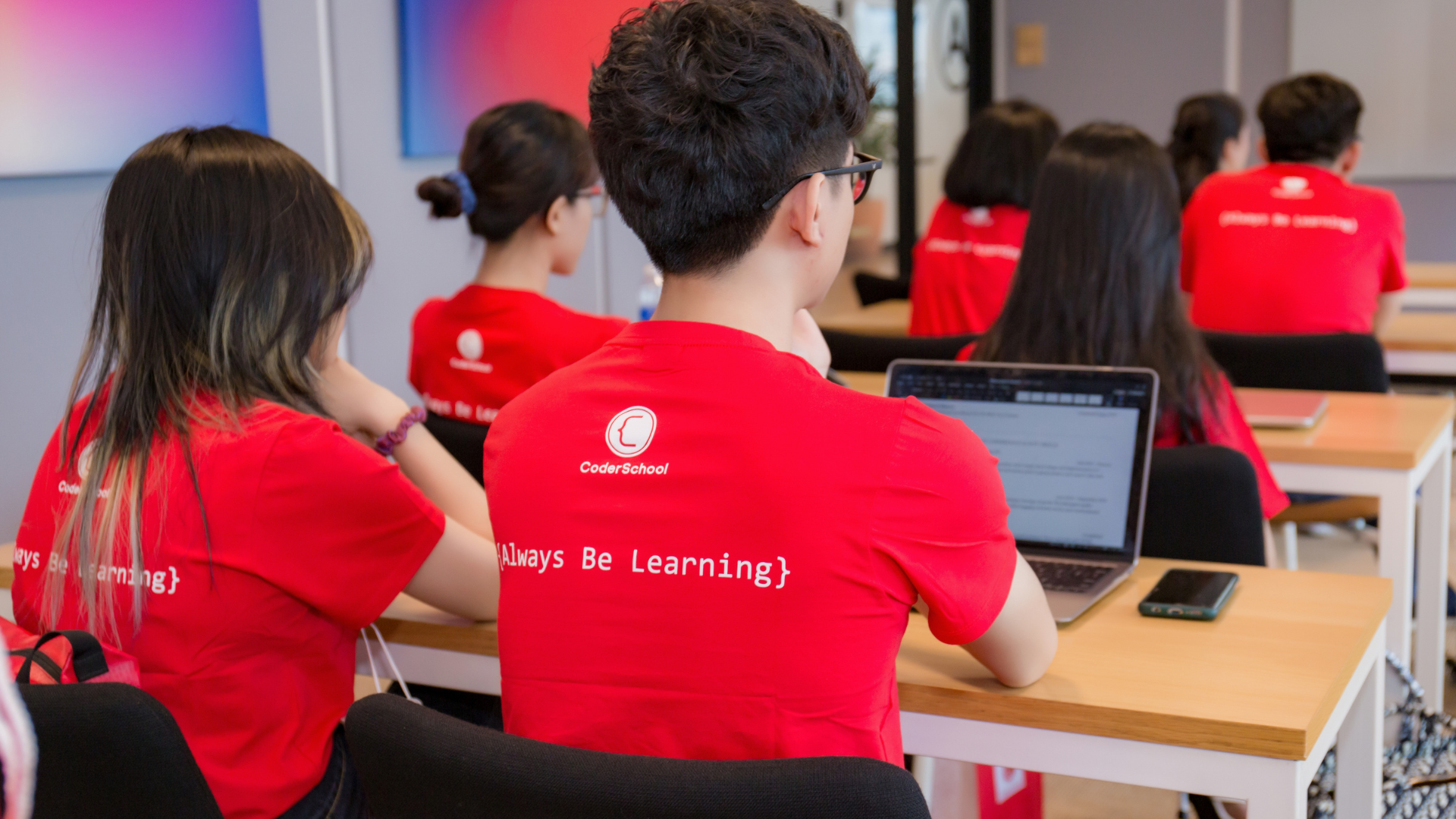 CoderSchool - Trung tâm đào tạo lập trình hàng đẩu Việt Nam 